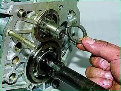 Reparación de caja de cambios VAZ-2123