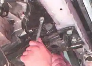 Замена опор силовой установки Mitsubishi Lancer