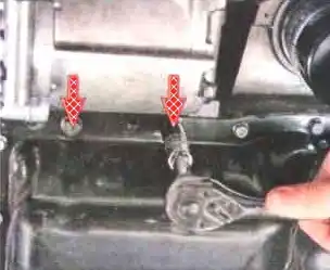 Снятие и установка поддона двигателя 4B10, 4B11 Mitsubishi Lancer