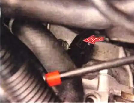 Снятие и установка коробки передач автомобиля Mitsubishi Lancer