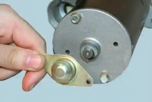 Снятие и ремонт стартера УАЗ Патриот