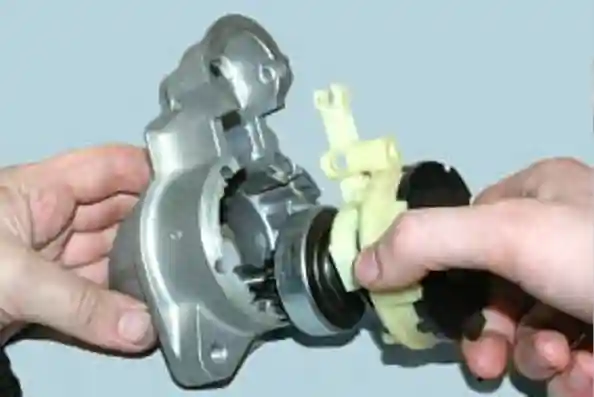 Снятие и ремонт стартера УАЗ Патриот