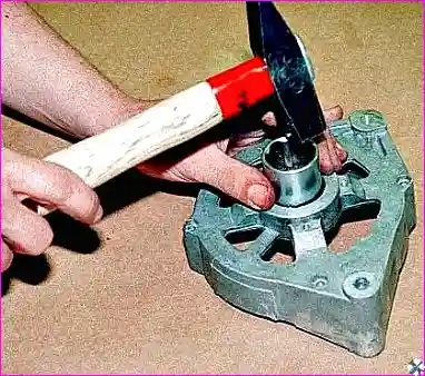 Выбивание подшипника