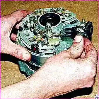 Снятие регулятора