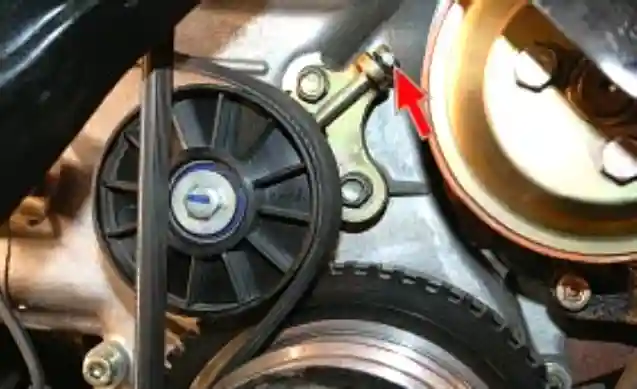 Замена ремня привода генератора Замена ремня привода генератора