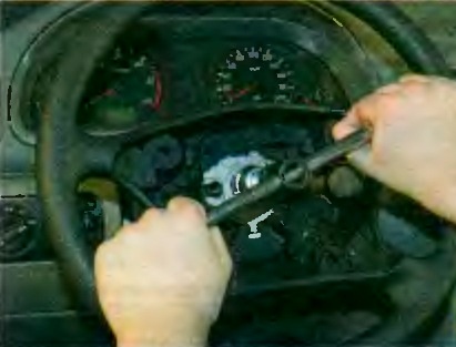 Как снять руль автомобиля УАЗ Патриот