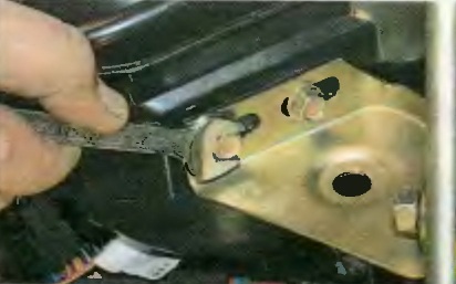 Снятие и установка рулевой колонки автомобиля УАЗ Патриот