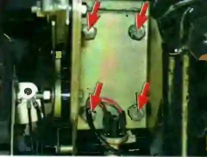 Снятие и установка рулевой колонки автомобиля УАЗ Патриот