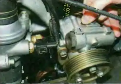 Как заменить элементы ГУР автомобиля УАЗ Патриот Как заменить элементы ГУР автомобиля УАЗ Патриот