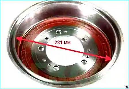 Измерение диаметра рабочей поверхности тормозного барабана УАЗ Патриот