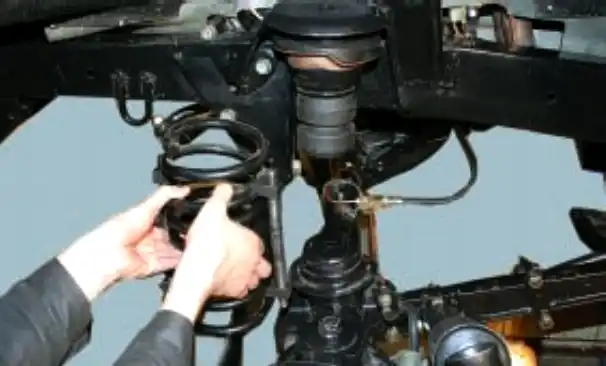 Снятие переднего моста UAZ Patriot Снятие переднего моста UAZ Patriot