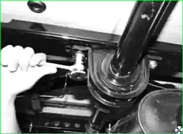 Снятие карданной передачи УАЗ Патриот