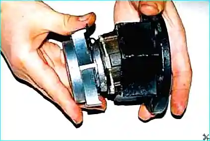 Вынимание муфты из фланца