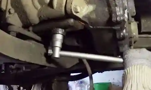 Замена масла в коробке передач УАЗ Патриот