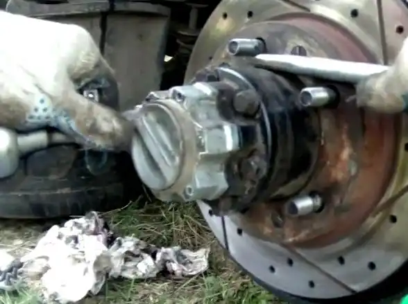 Снятие и установка ступицы переднего колеса УАЗ Патриот Снятие и установка ступицы переднего колеса УАЗ Патриот