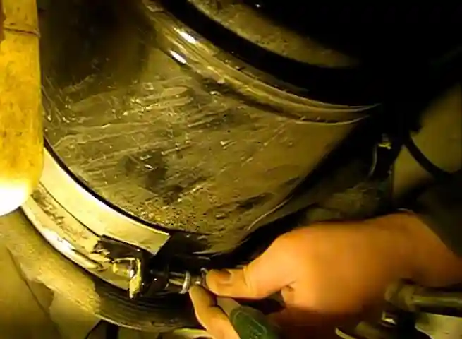 Замена воздушного фильтра УАЗ Патриот