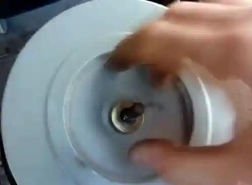 Замена воздушного фильтра УАЗ Патриот