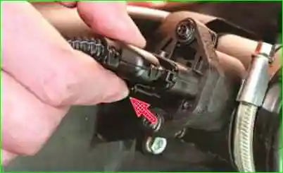 Замена воздушного фильтра