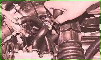 Как очистить систему вентиляции картера