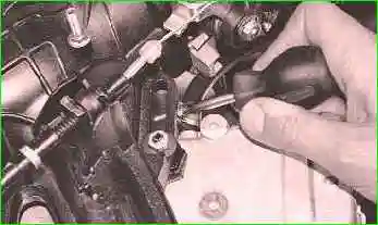 Как очистить систему вентиляции картера