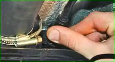 Замена сепаратора паров топлива