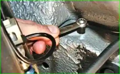 Замена сепаратора паров топлива