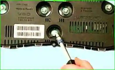 Замена ламп комбинации приборов