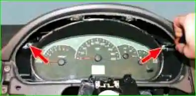 Замена ламп комбинации приборов