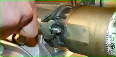 Замена стартера Лада Приора