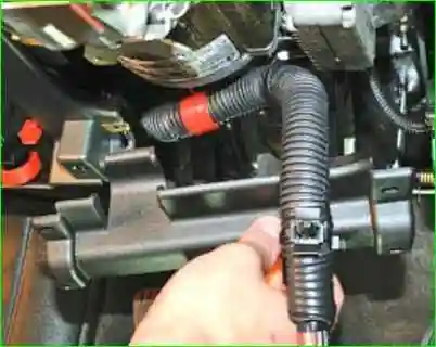 Снятие и установка рулевой колонки с электроусилителем