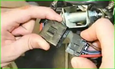 Снятие и установка рулевой колонки с электроусилителем