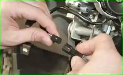 Снятие и установка рулевой колонки с электроусилителем