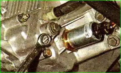 How to replace the reverse solenoid