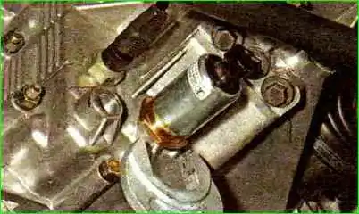 How to replace the reverse solenoid