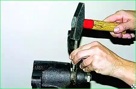 Регулировка рулевого механизма с гидроусилителем автомобиля Соболь