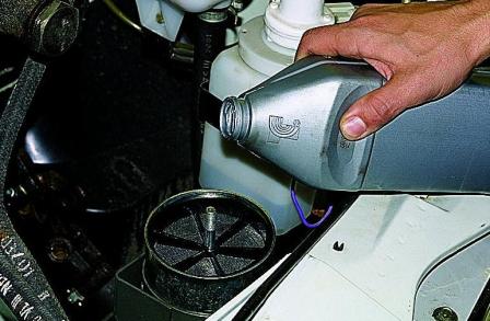 Доливка, замена масла и фильтра гидроусилителя руля автомобиля Соболь