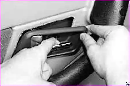 Снятие облицовки ручки