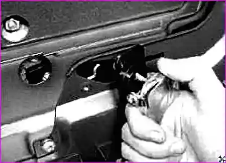 Снятие ручки