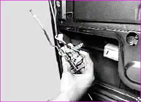 Извлечение внутреннего замка