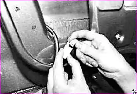 Колодка жгута проводов