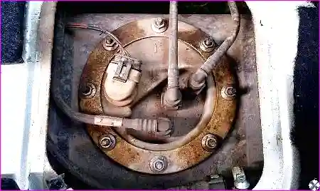 Топливный модуль УАЗ Патриот с сетчатым фильтром и поплавком датчика уровня