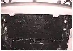 Брызговик двигателя УАЗ Патриот, установленный на автомобиле