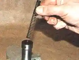 Снятие и установка гидронатяжителей цепей 