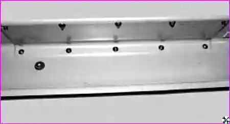 Фиксаторы накладки