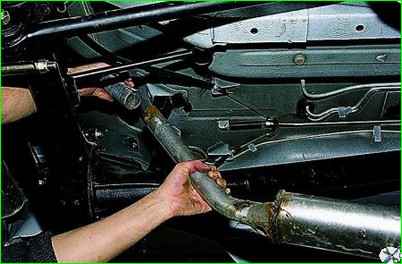 Removing the additional muffler