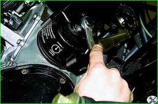 How to change the oil and filter VAZ-21213, 21214