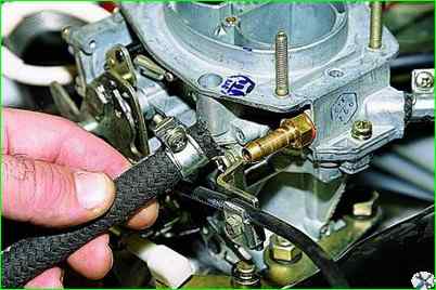 Removing the carburetor fuel filter