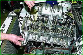 Removing and repairing the cylinder head of the Niva VAZ-21214