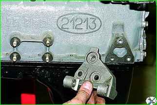 How to disassemble VAZ-21213, VAZ-21214 engines