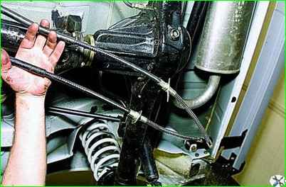 How to replace and adjust the handbrake cable